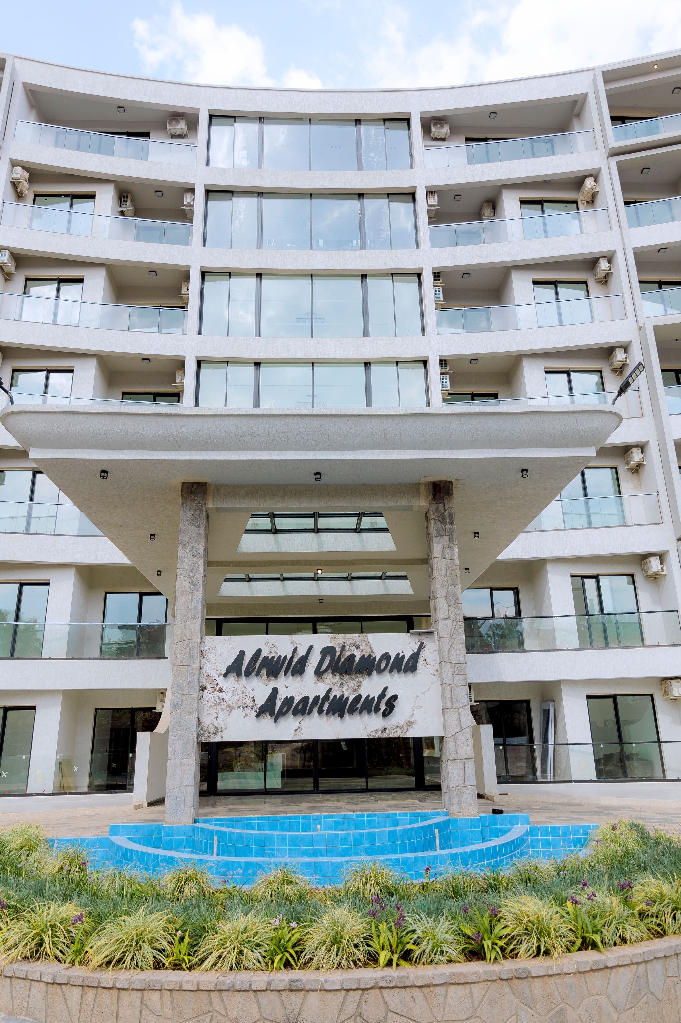 Alrwid Diamond Apartments exterior